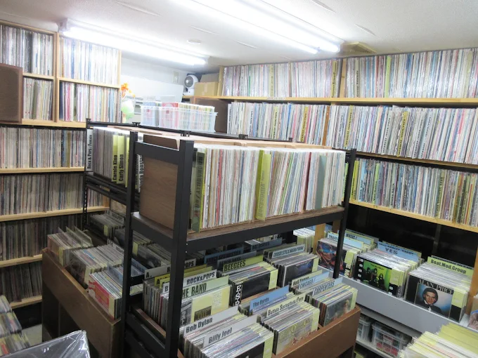 BEATBOOM, a used record specialty store!の店舗写真