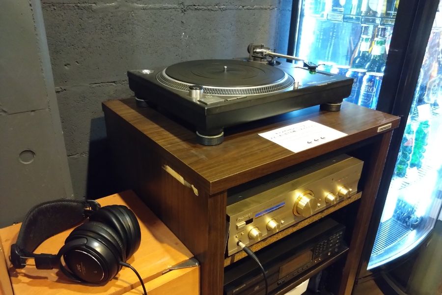 PHYSICAL STOREの写真