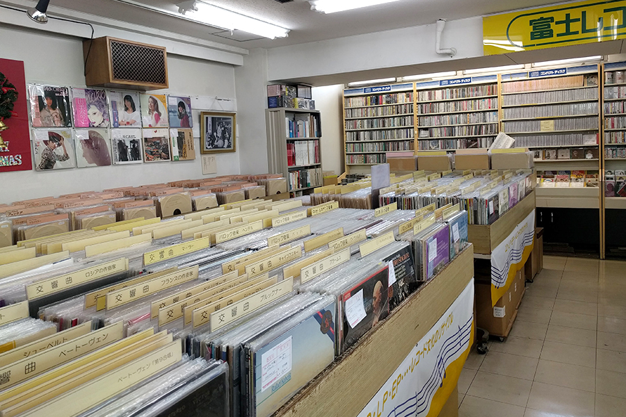 富士レコード社 古書センター9階店の写真