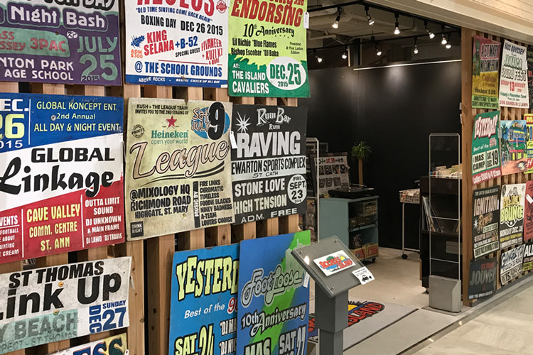 ROCKER’S ISLAND 大阪店's pics