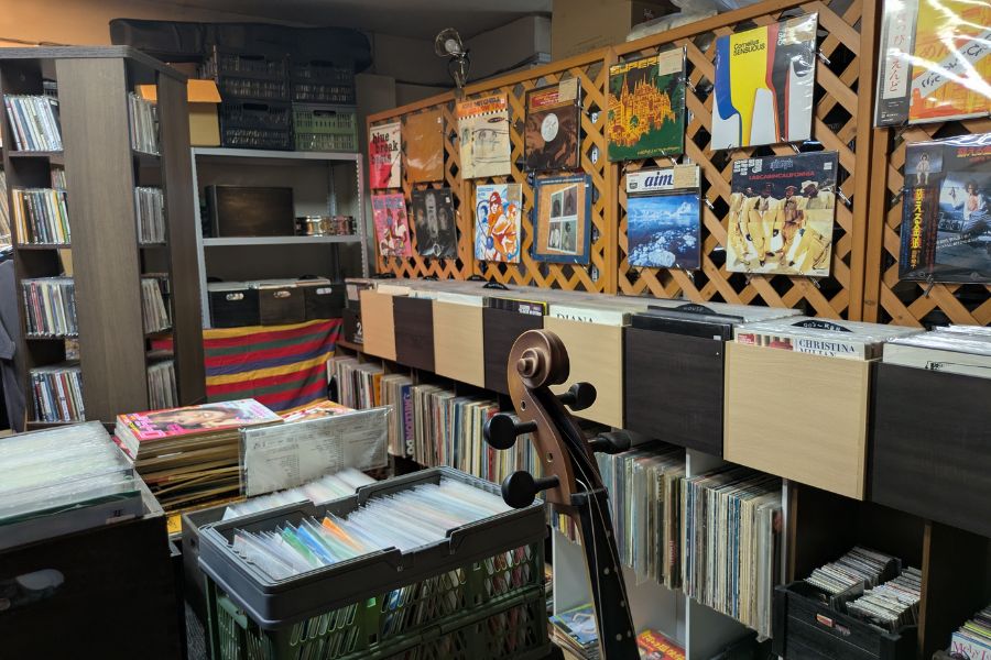 苫小牧のレコード屋　プロペラの写真
