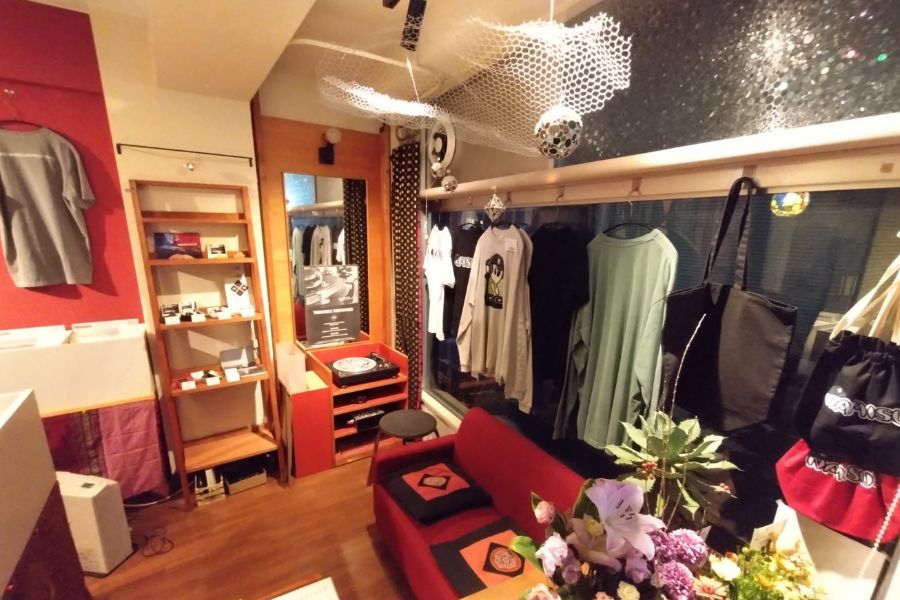 れこーど三輪社の写真