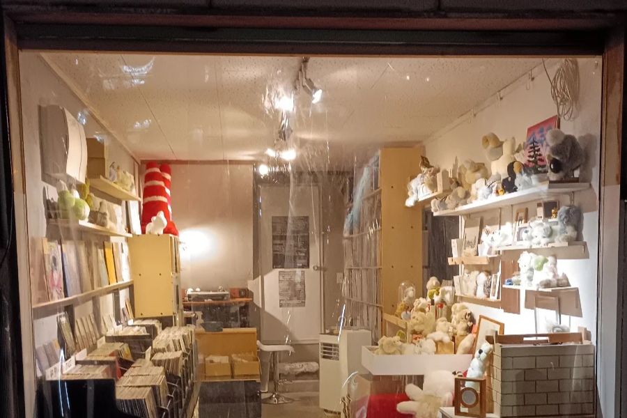 LIBRARY RECORDSの店舗写真