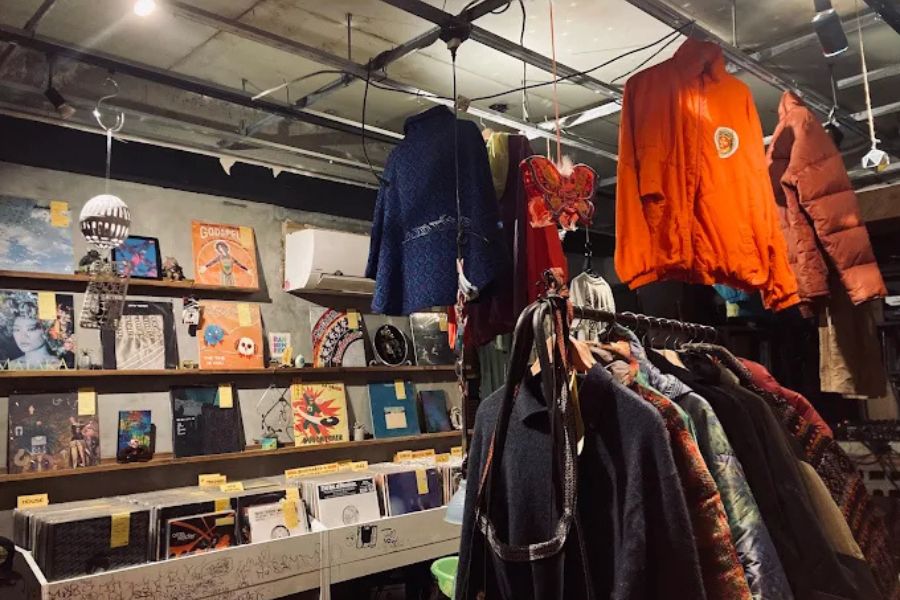 RAWMEN RECORDSの店舗写真