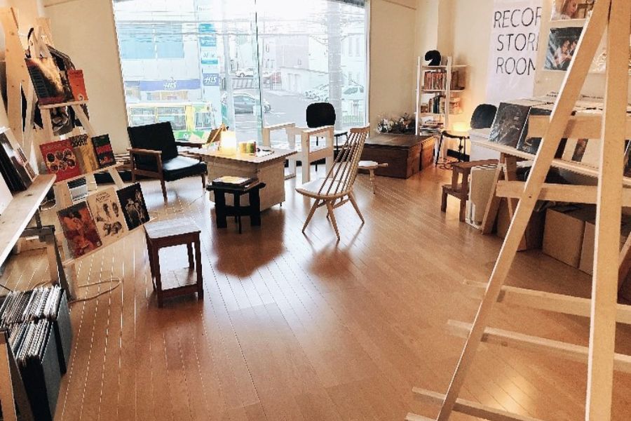 RECORD STORE ROOM's pics