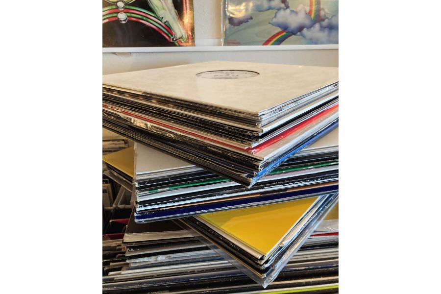 RECORD STORE ROOM's pics