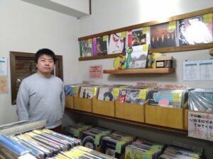 西荻窪で、ディガーの熱は静かに続く。Replace Records（東京都杉並区）