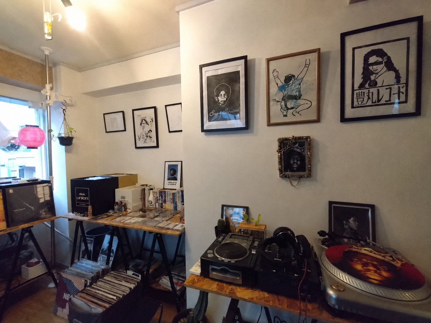 豊丸レコード レコード棚