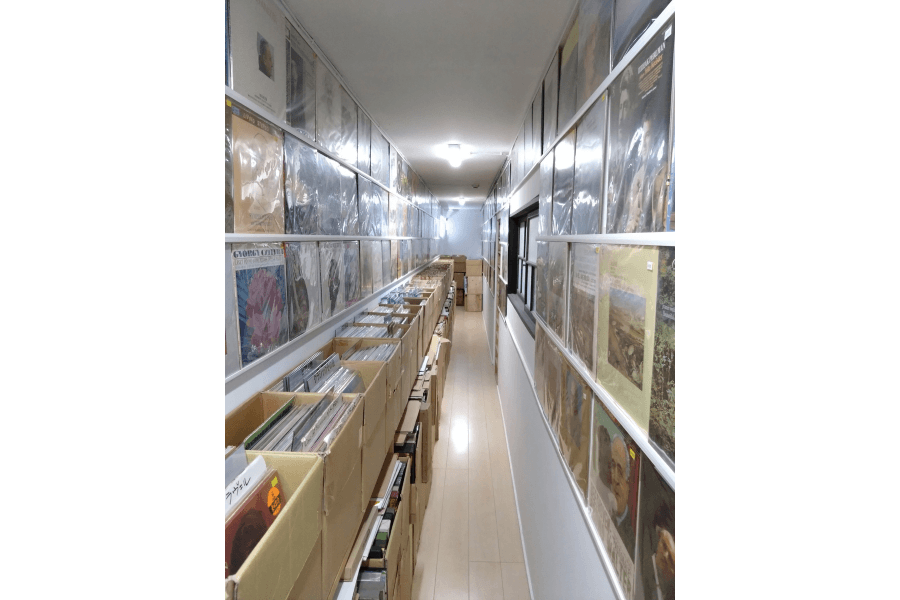 油や（追分古盤堂）'s pics
