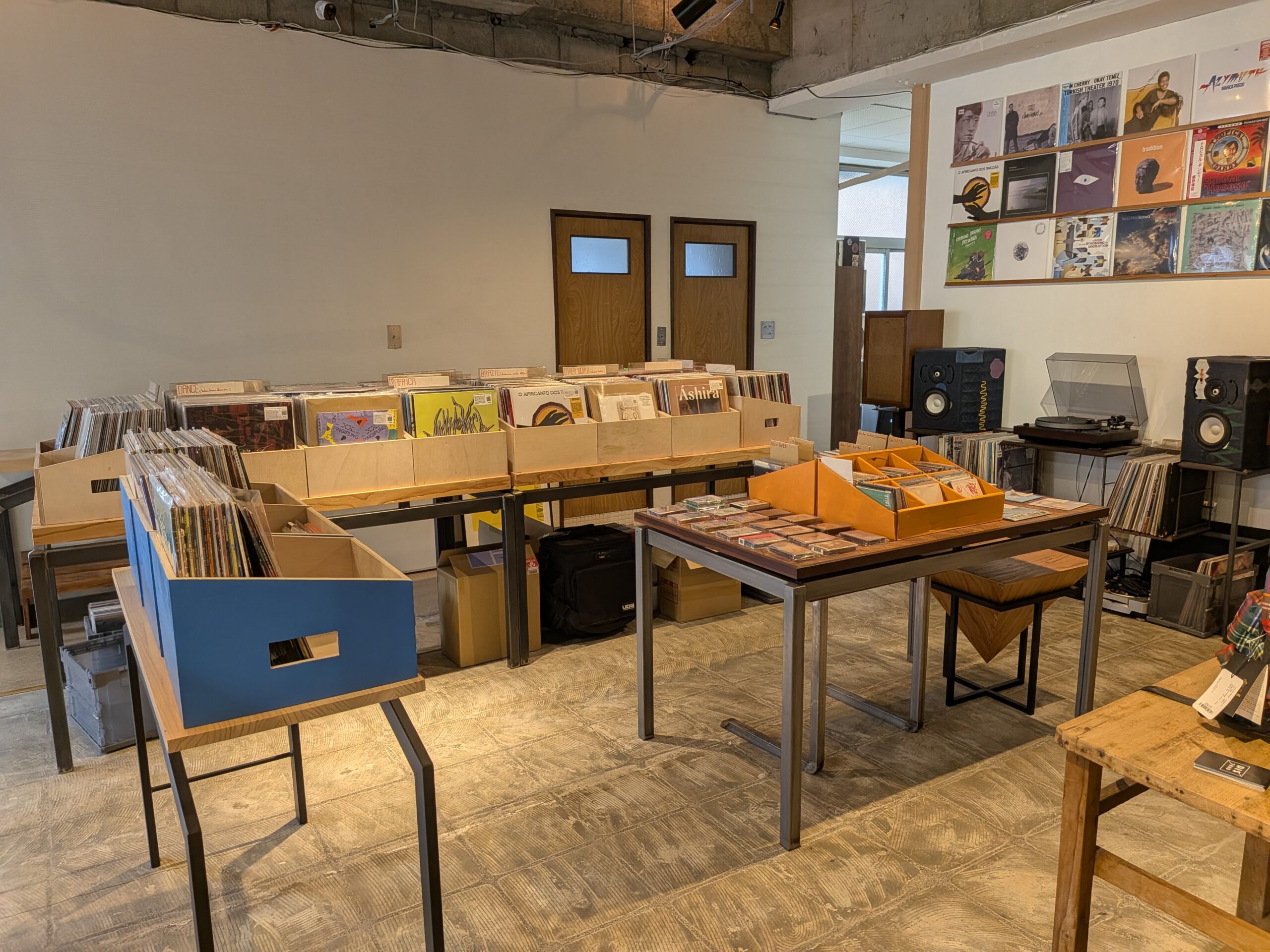 slowroom 店内