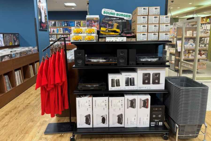 TOWER VINYL 京都店's pics