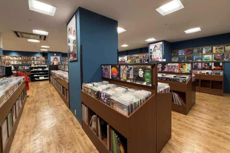 TOWER VINYL 京都店's pics