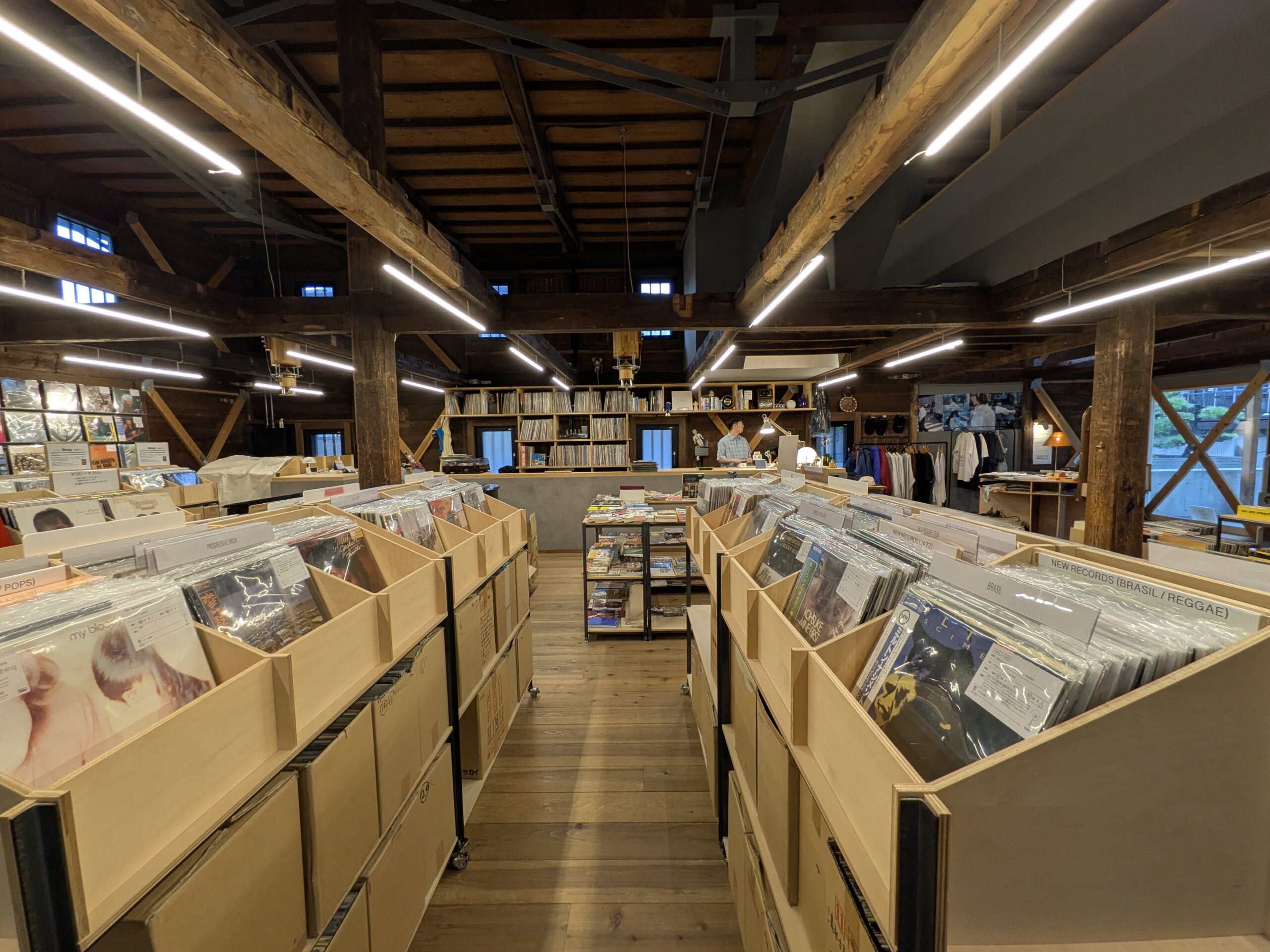 CELLAR RECORDS interior