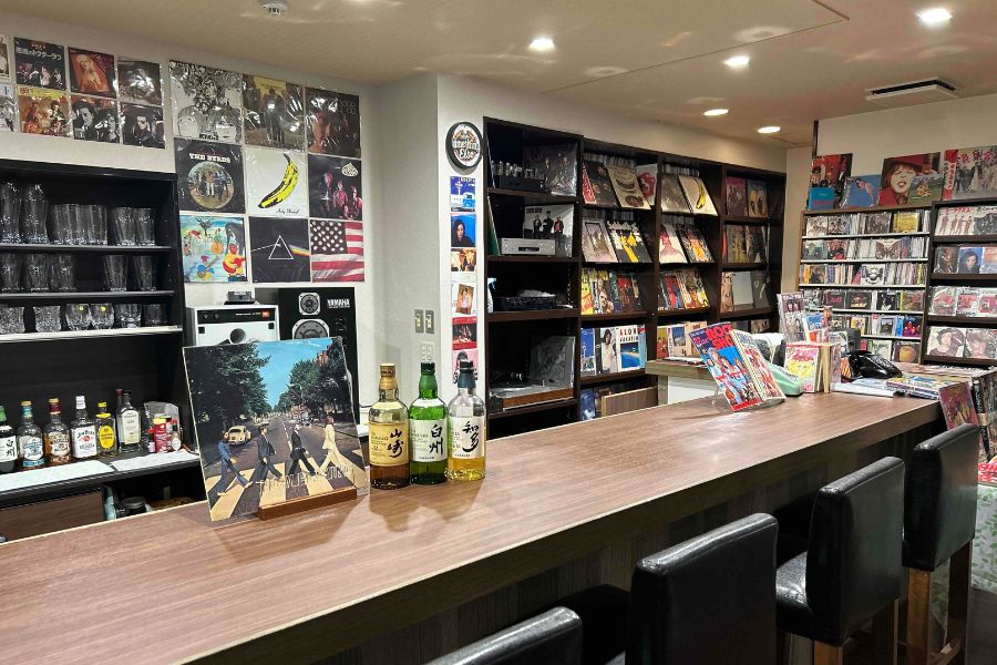 cafe&bar something elseの店舗写真