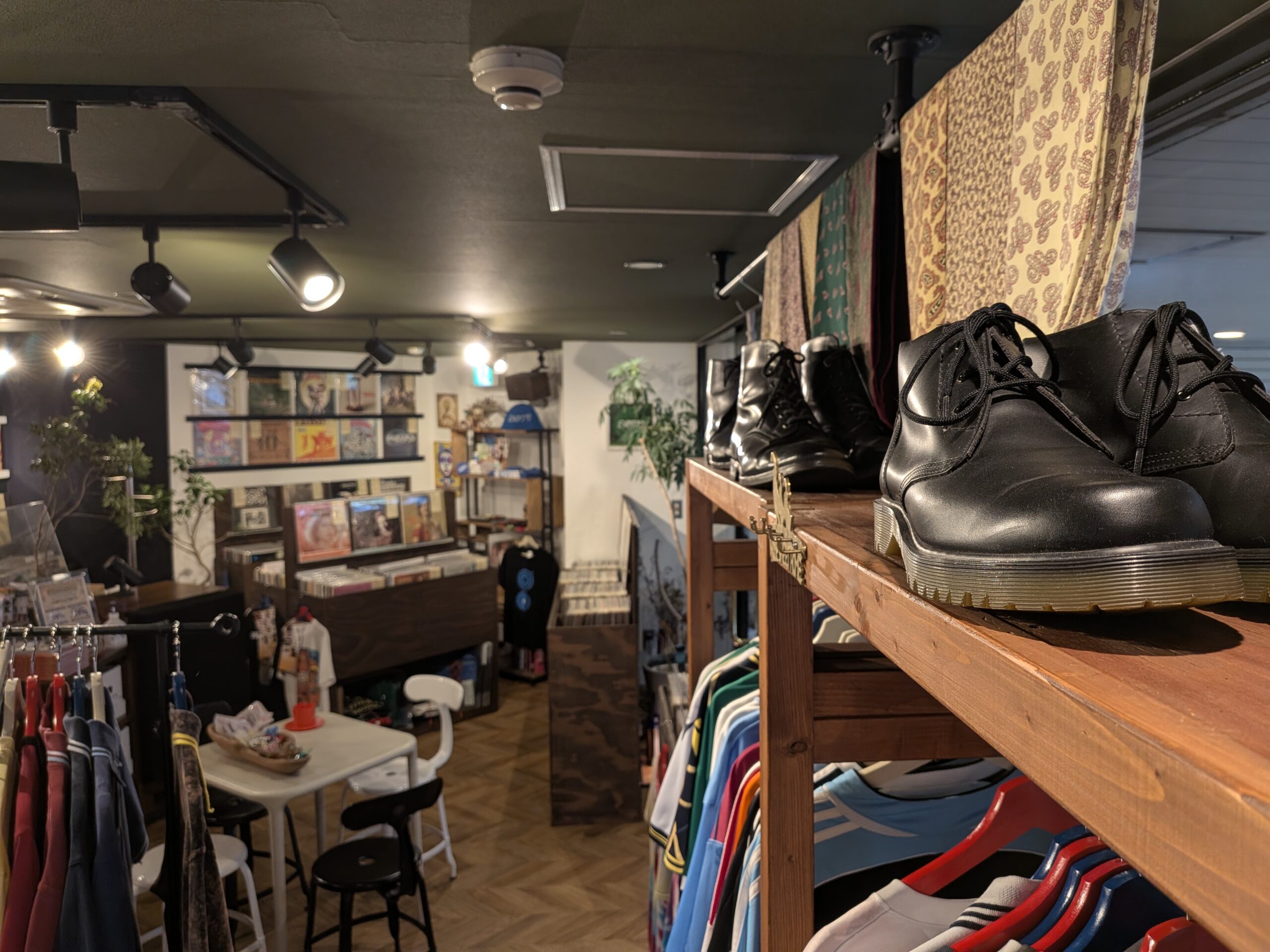 SORC 店内