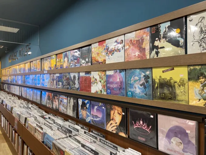 TOWER VINYL梅田店's pics